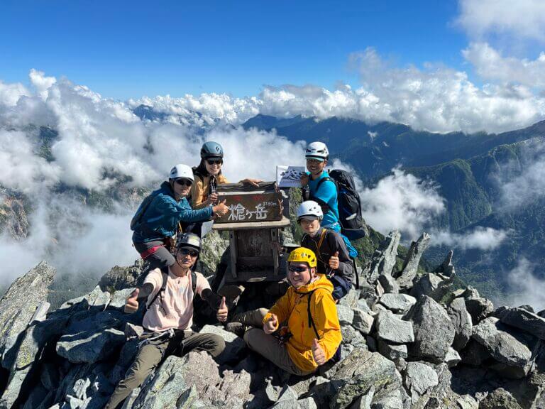 仲間と一緒だから安心！登山サークルが初心者でも挑戦しやすい理由